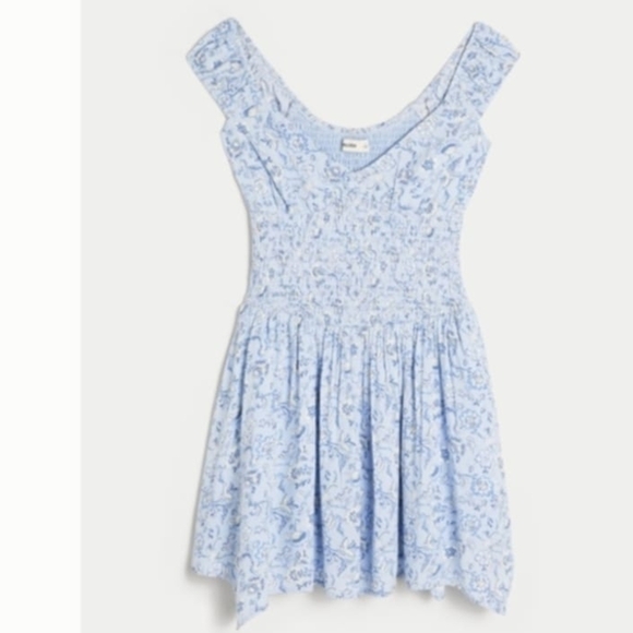 Hollister Elegant Blue Floral Off-Shoulder Dress - Picture 2 of 2